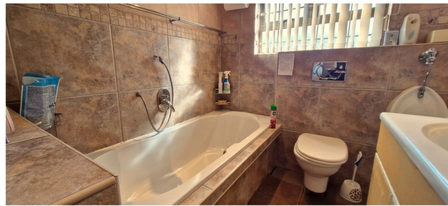  Bedroom Property for Sale in De Duin Western Cape